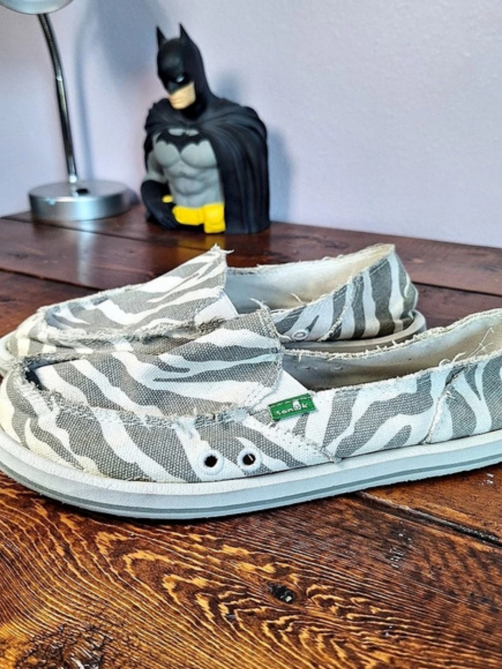 Sanuk I'm Game Sidewalk Surfer Gray & White Sneakers Size 6